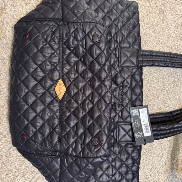 MZ Wallace NWT Black Medium Metro Tote deluxe - Picture 7 of 8